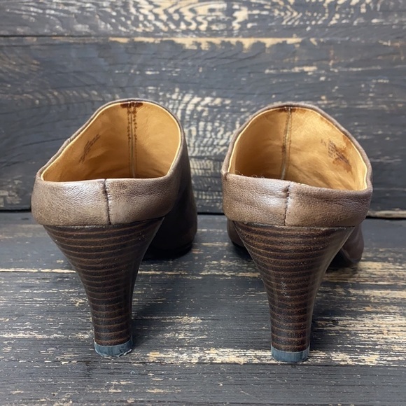 Sofft Brown Slip-on Mules Size 9.5M - Picture 6 of 12